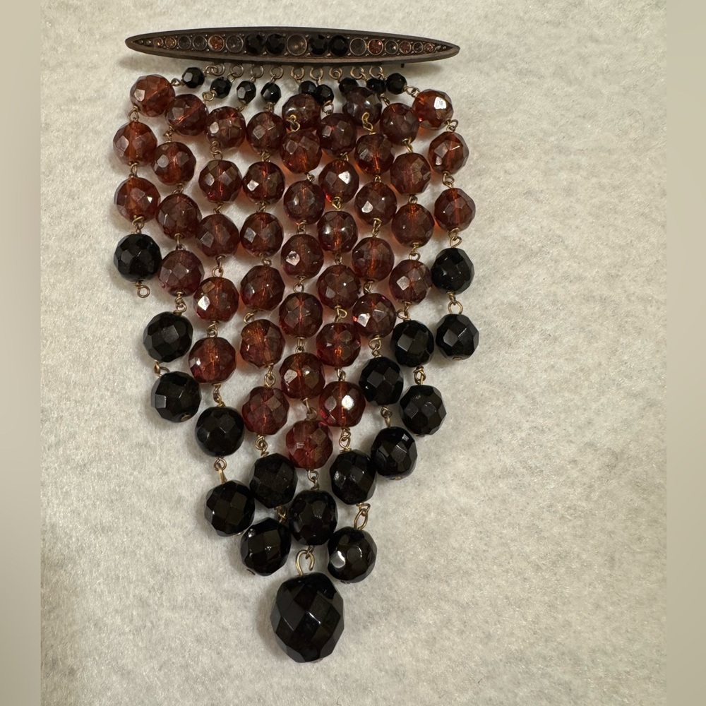 Estate find! VTG large art deco tasseled amber and black beaded brooch